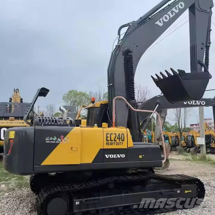 Volvo EC240D Escavadeiras de esteiras