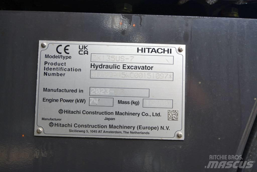 Hitachi ZX 135 US-7 Escavadeiras de esteiras