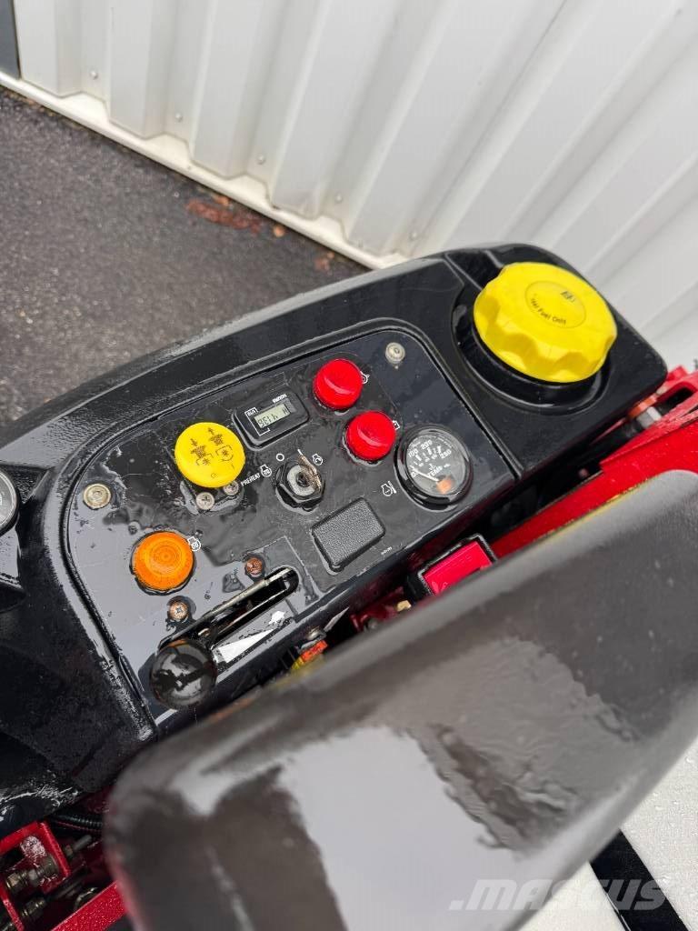 Ferris IS 2000 Z Corta-Relvas Riders