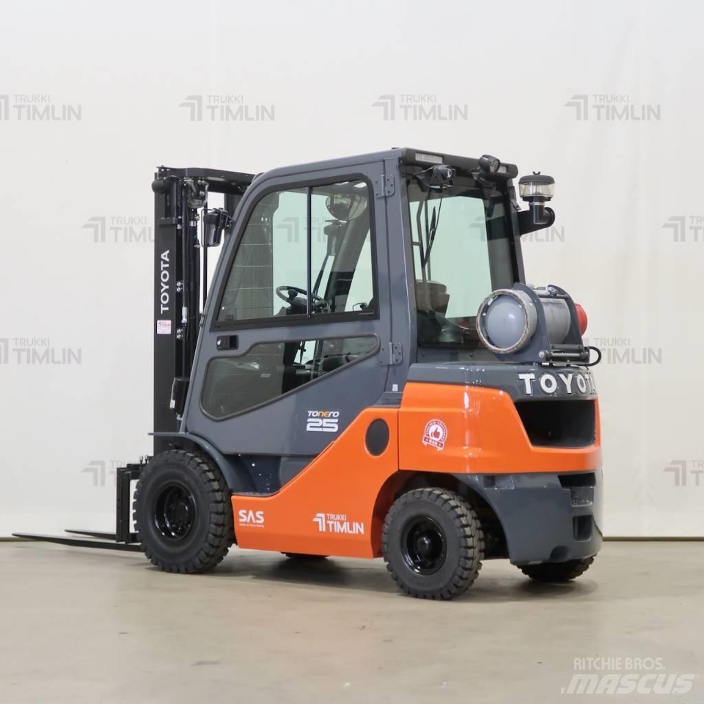 Toyota 02-8FGF25 Empilhadores a gás
