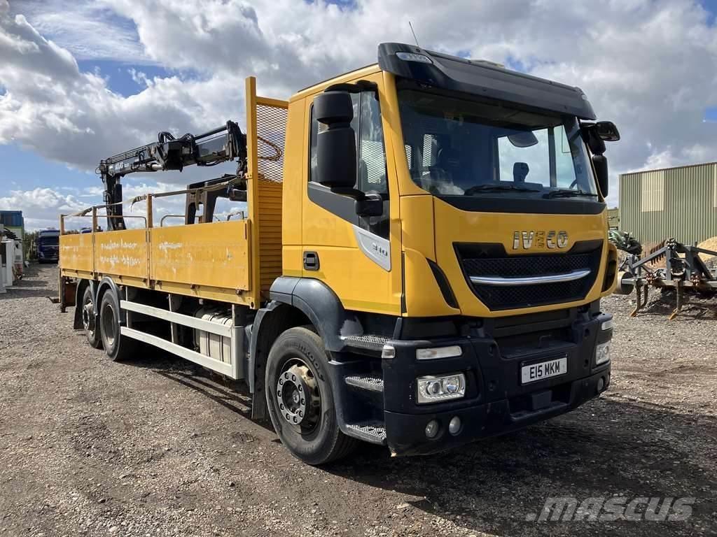 Iveco Stralis 310 Camiões de chassis e cabine