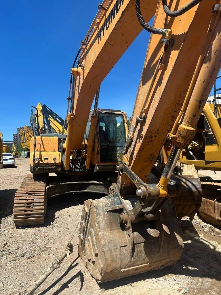 Hyundai 220LC-9S Escavadoras Midi 7t - 12t