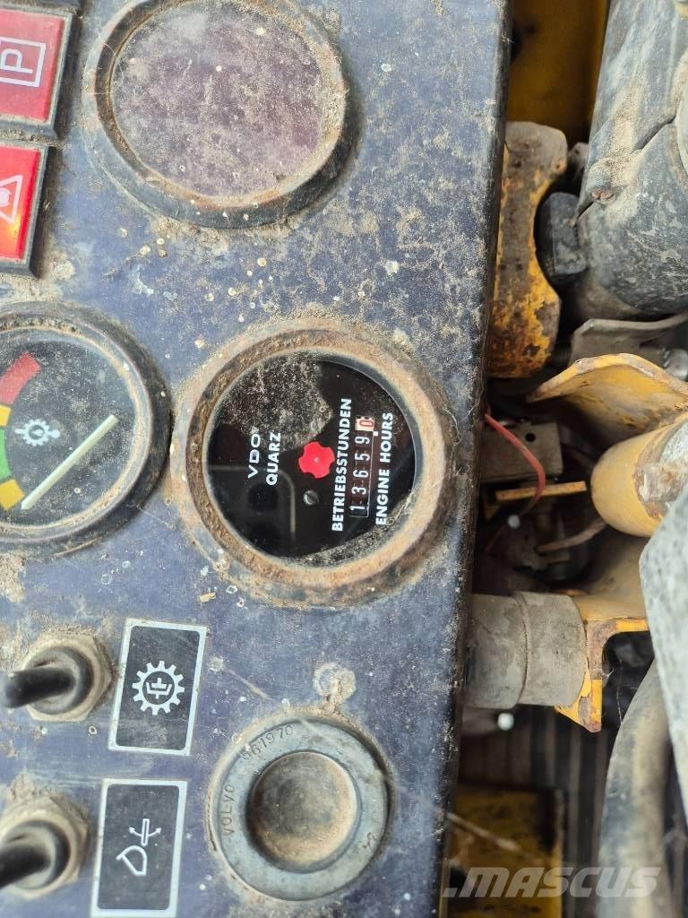 Volvo BM 4300 Carregadeiras de rodas