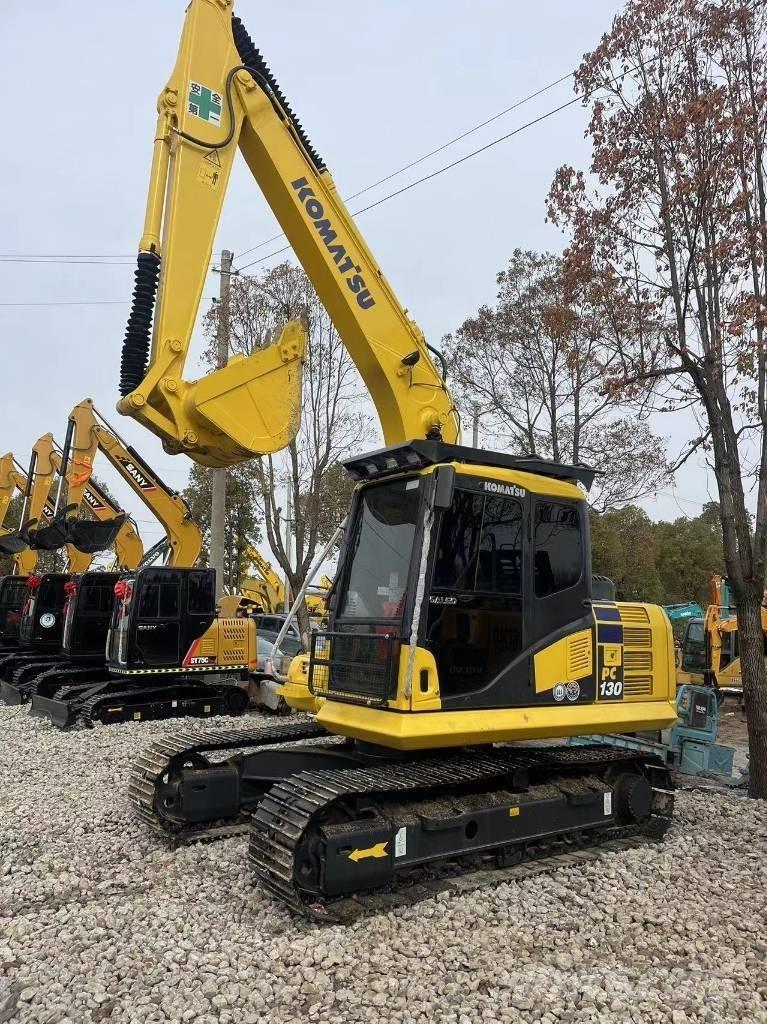 Komatsu PC 130-8 Escavadoras Midi 7t - 12t
