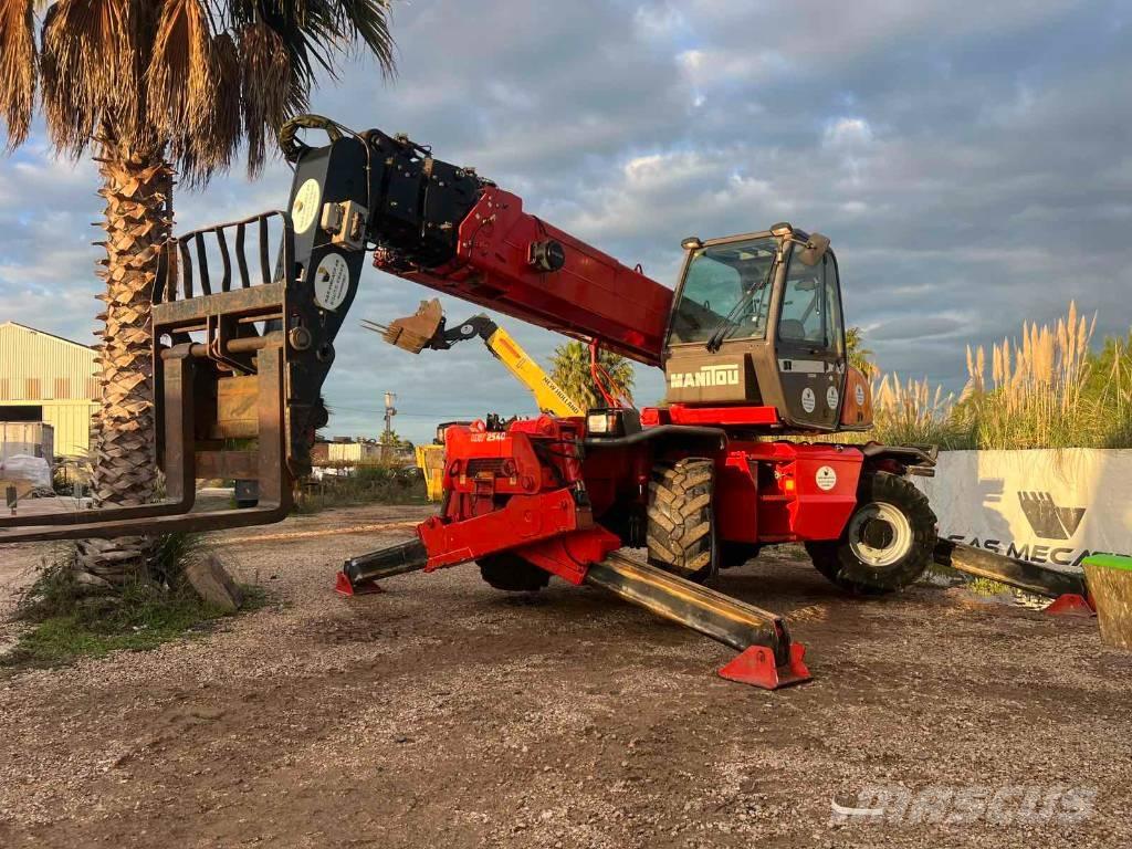 Manitou MRT 2540 Manipulador telescópico
