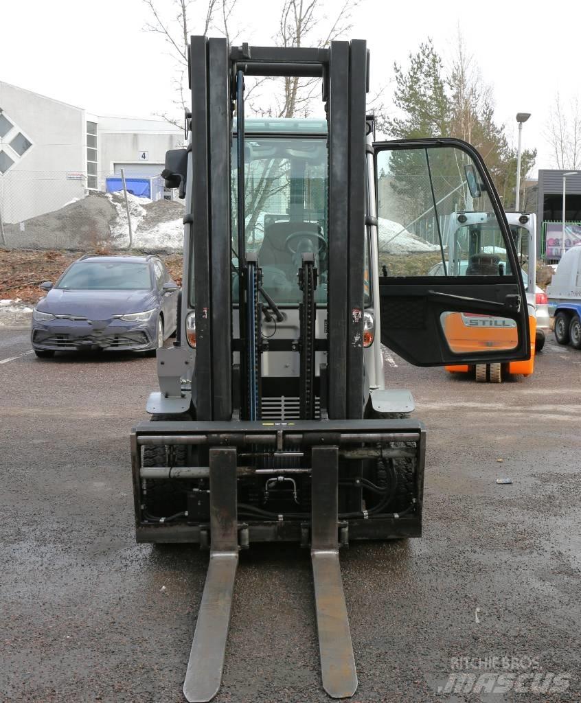 Still RX70-40 Empilhadores Diesel