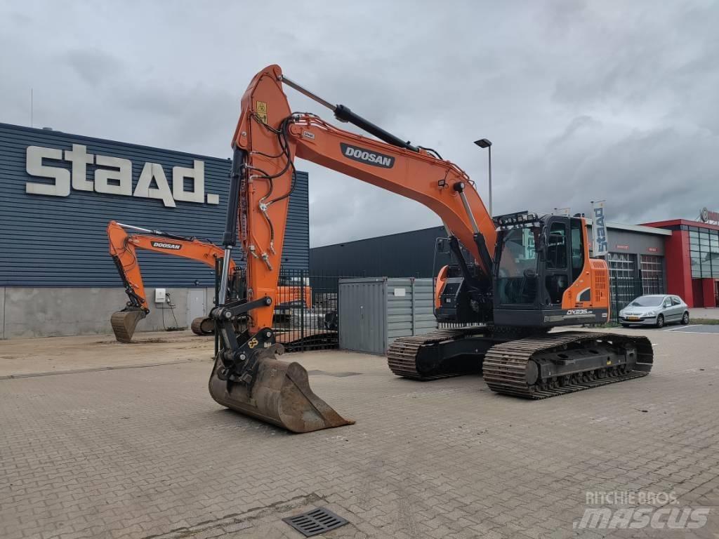 Develon DX235LCR-7 Escavadeiras de esteiras