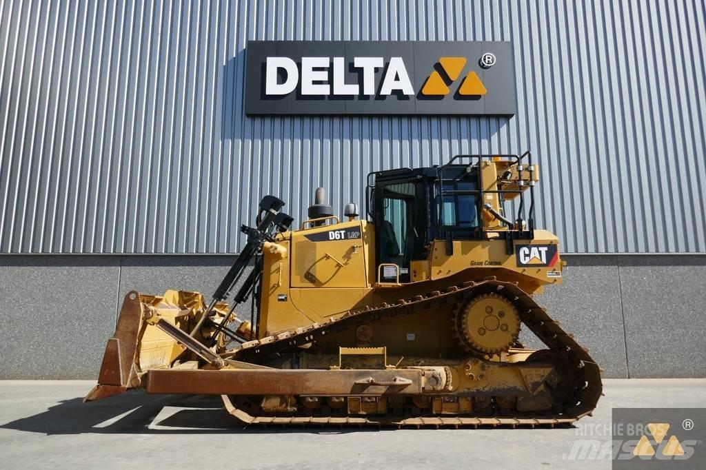 CAT D6T LGP Dozers - Tratores rastos