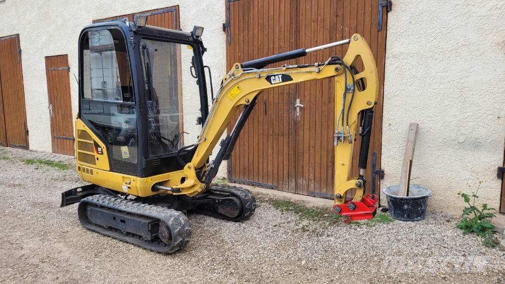 CAT 301.7 D Miniescavadeiras