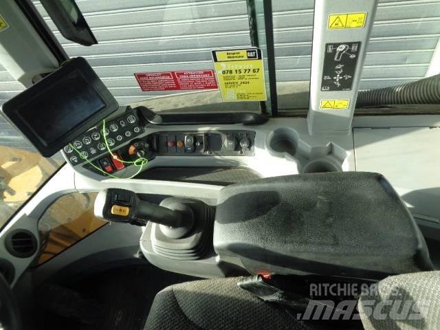 CAT 938M Carregadeiras de rodas