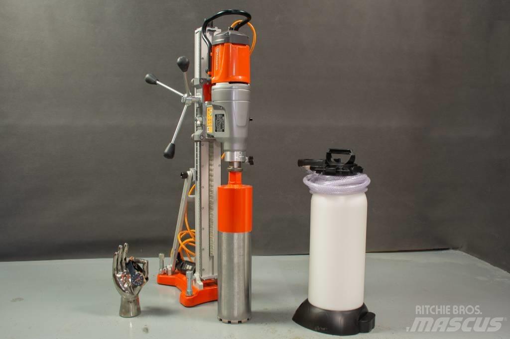 Husqvarna DM430 WT10 Construção - Outros
