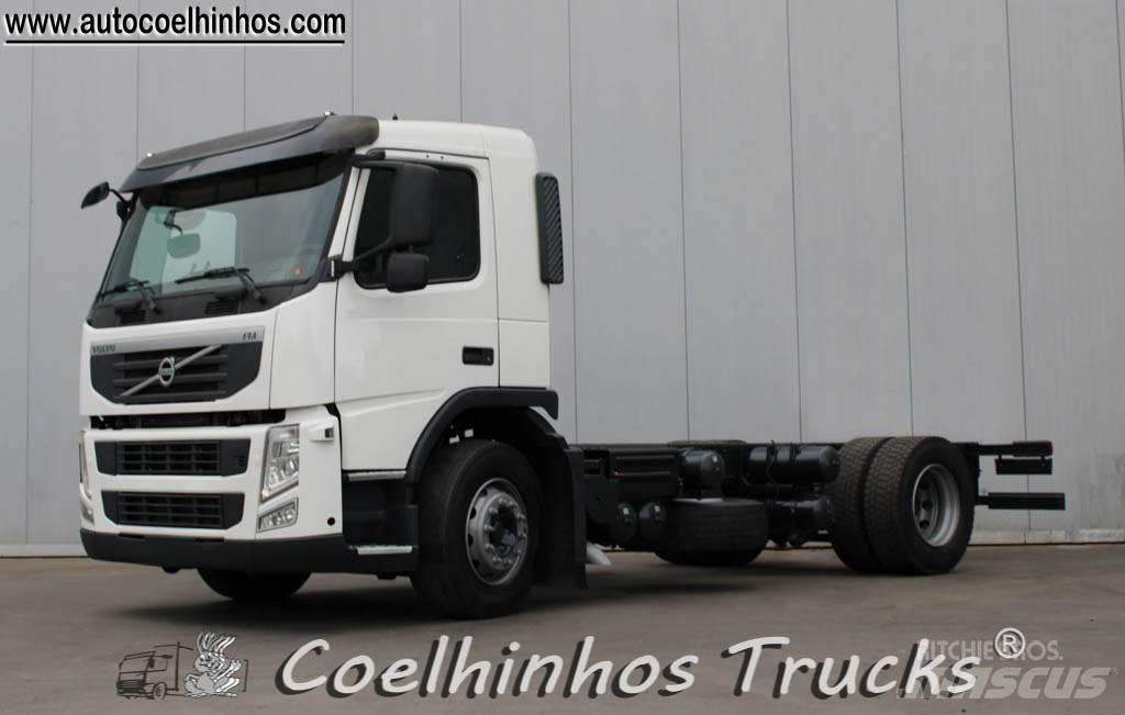 Volvo FM 330 Camiões de chassis e cabine