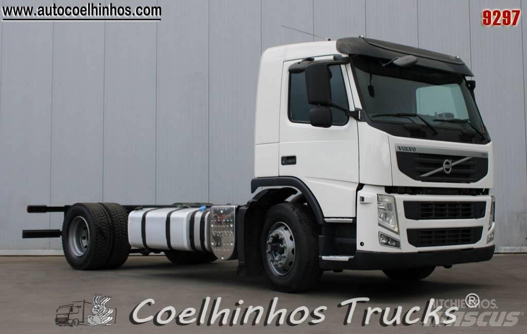Volvo FM 330 Camiões de chassis e cabine