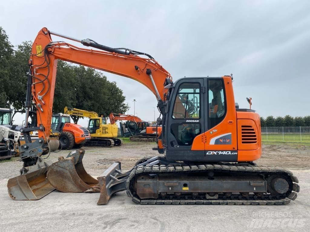 Doosan DX 140 LCR-5 Escavadeiras de esteiras