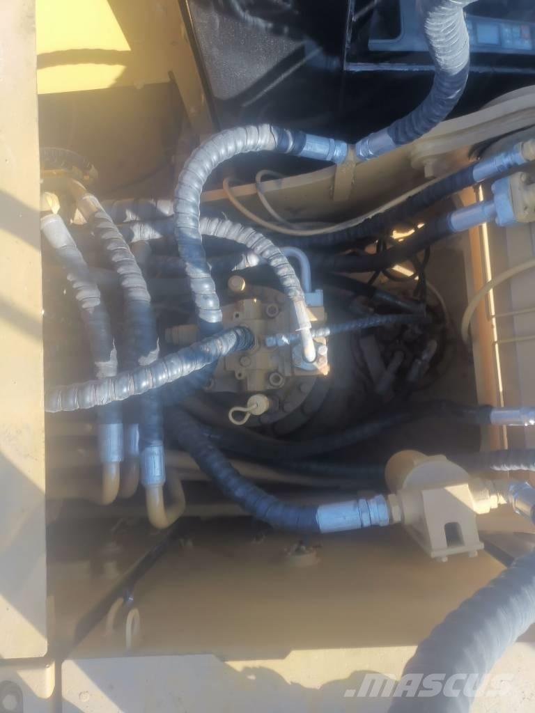 CAT 320 D Escavadeiras de esteiras