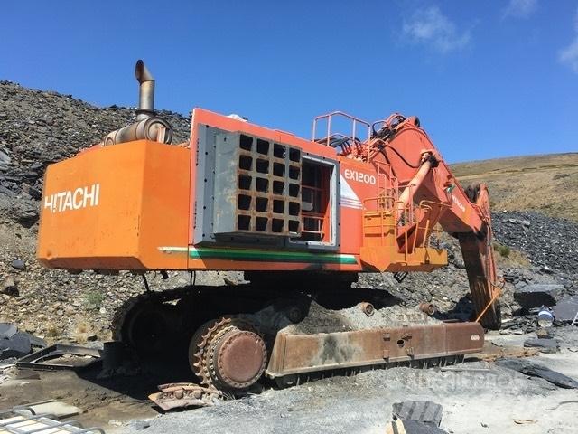 Hitachi EX 1200-5 C Escavadeiras de esteiras