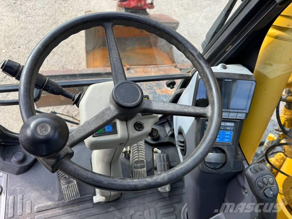 Komatsu PW 148-8 Escavadoras de rodas