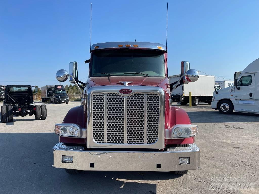 Peterbilt 567 Cavalos Mecânicos
