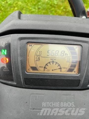 Kubota ZD 1211 Corta-Relvas Riders