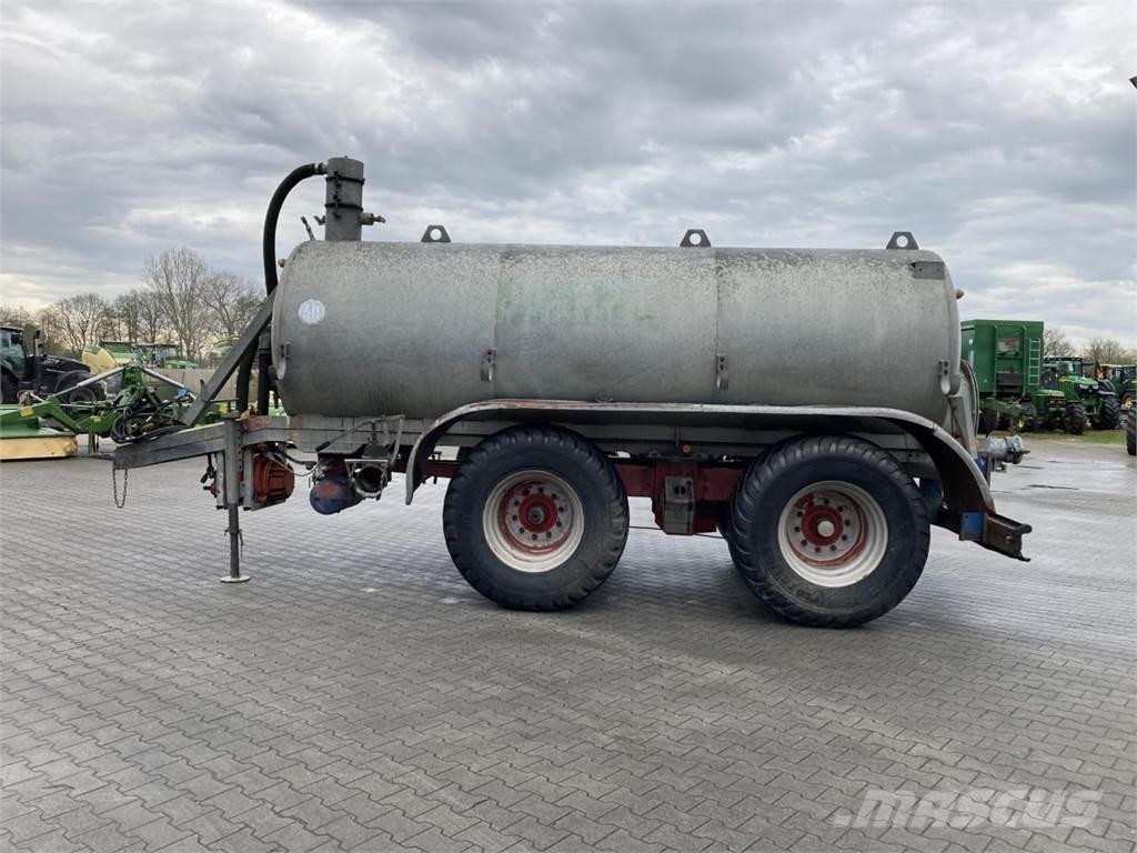 Briri VTTW 100 Camiões-cisterna de lamas