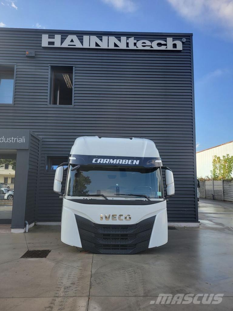 Iveco S-WAY EURO 6 Cabines e interior
