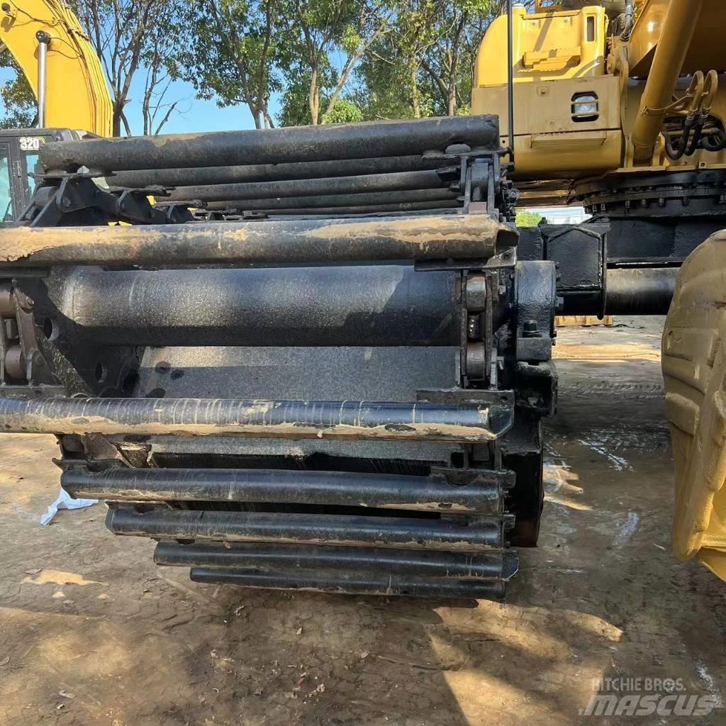 CAT 320C Miniescavadeiras