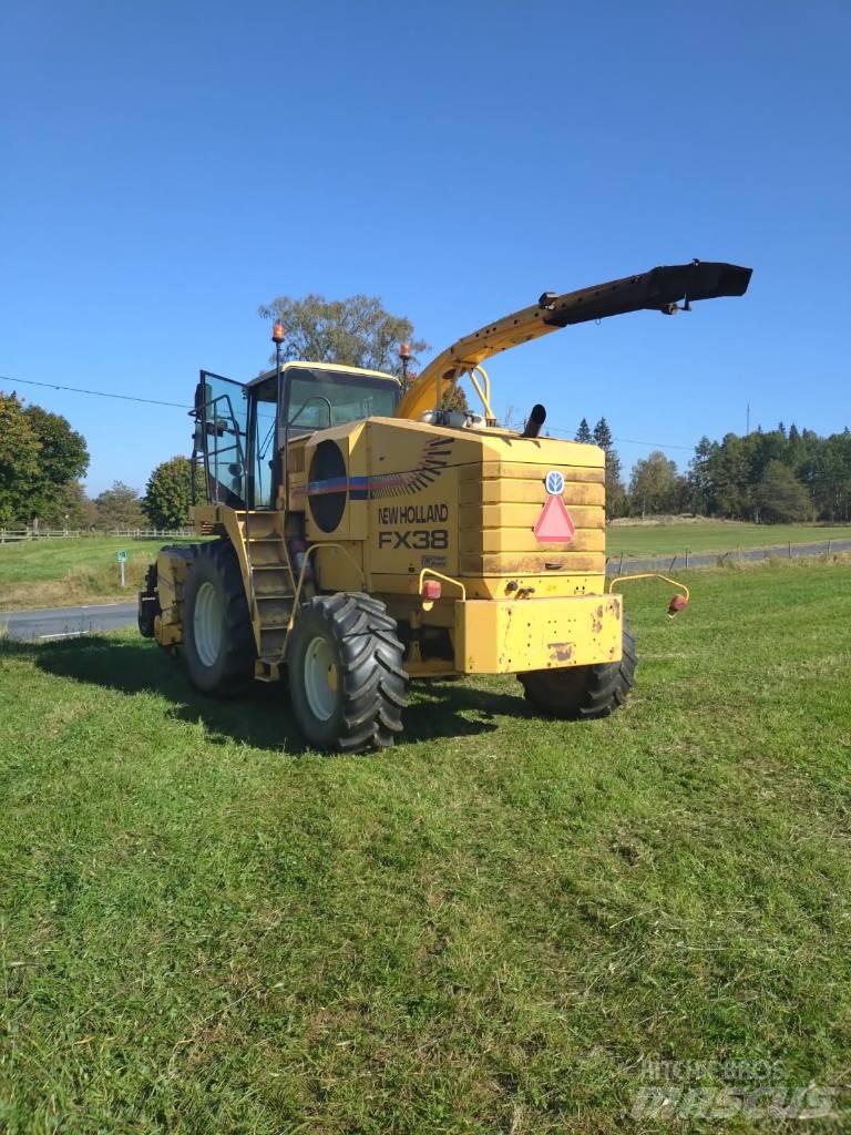 New Holland FX 38 Forrageiras auto-propulsionadas