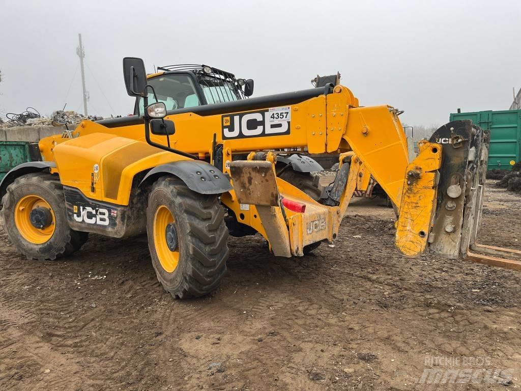 JCB 540-140 Manipulador telescópico