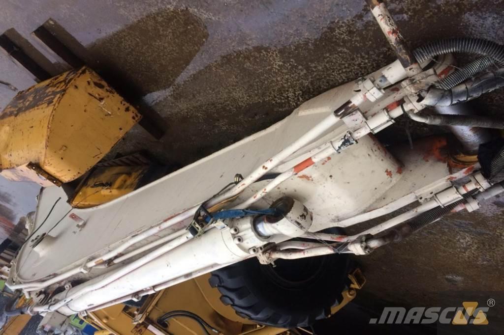 CAT Boom 330D Transportes - Outros
