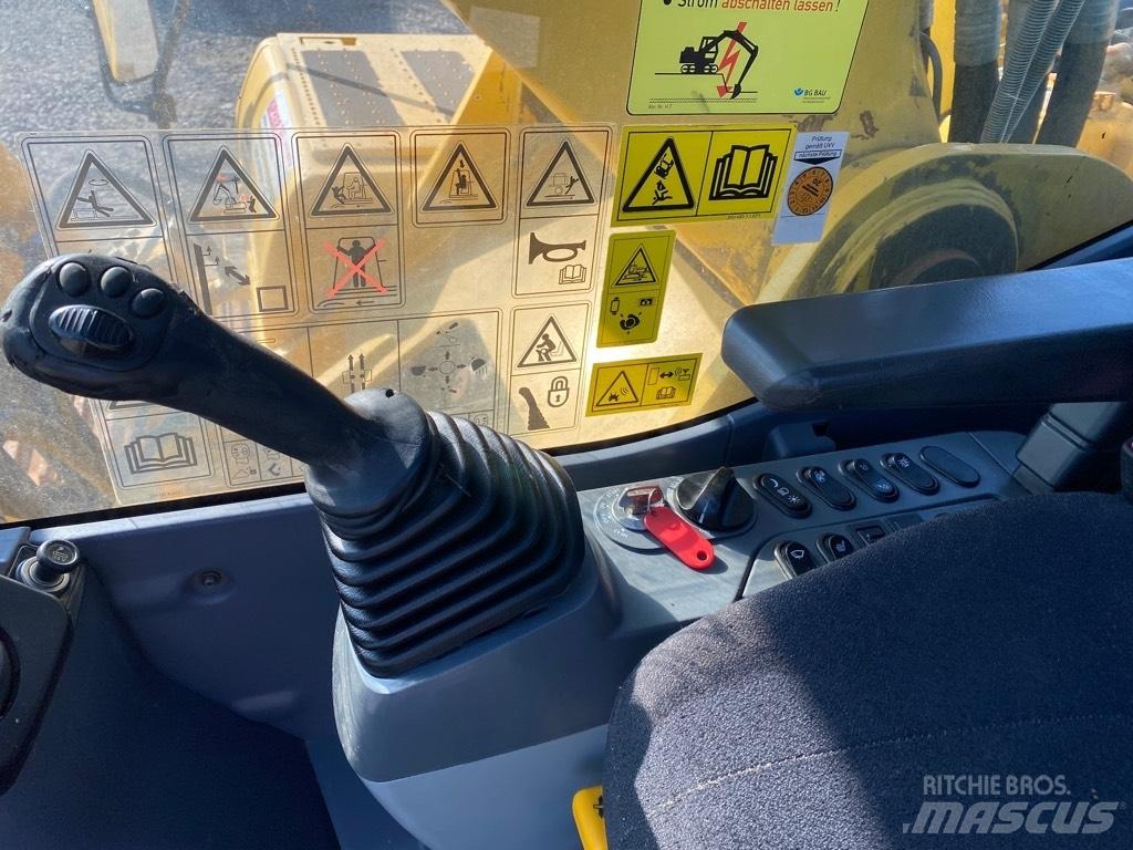 Komatsu PC350LC-8 Escavadeiras de esteiras