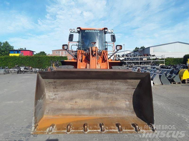 Develon DL350-5 Carregadeiras de rodas