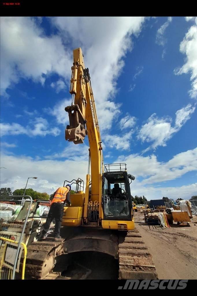 Komatsu PC 210 LC-11 Escavadeiras de esteiras
