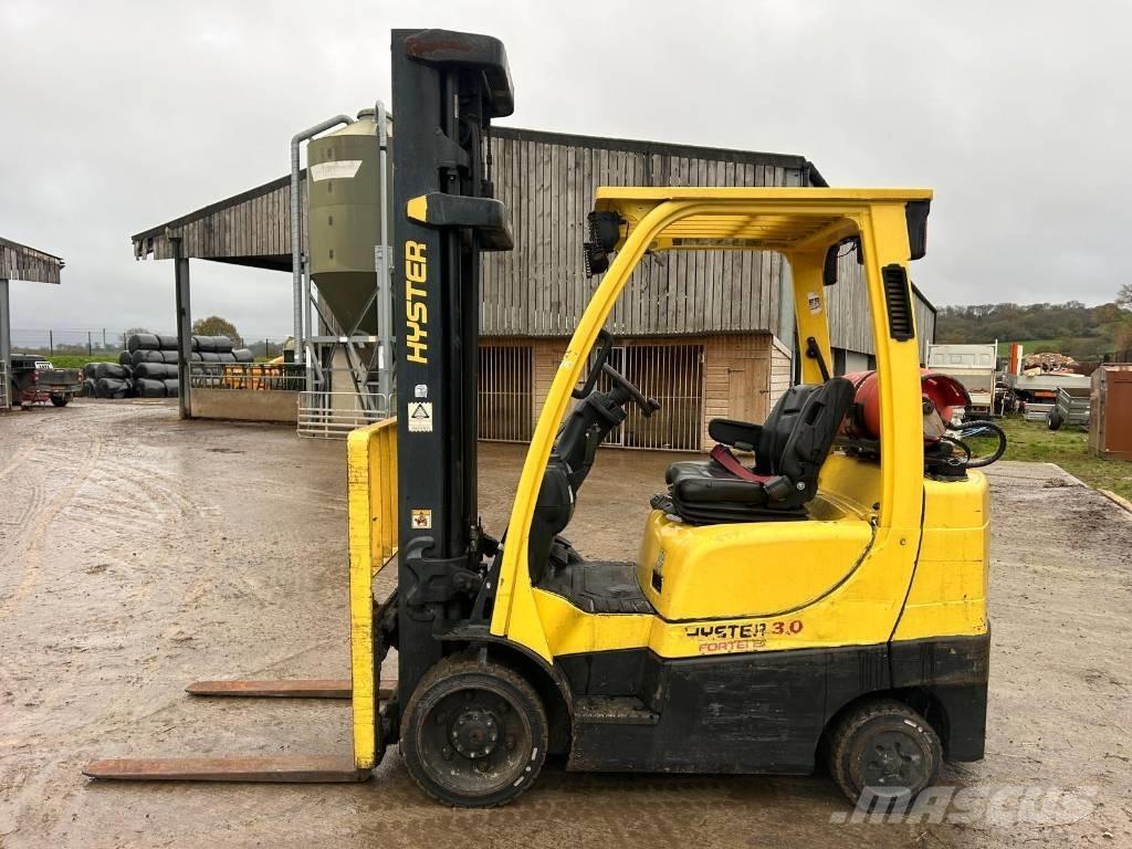 Hyster S 30 FT Empilhadores a gás