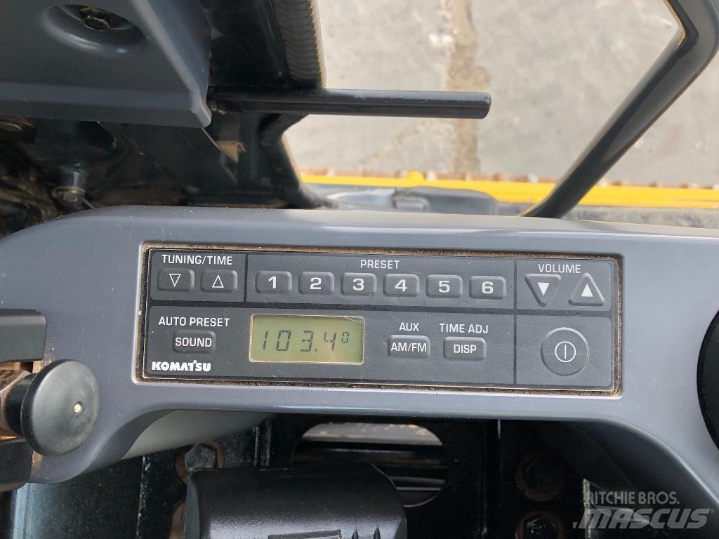 Komatsu PC210LC-11 Escavadeiras de esteiras