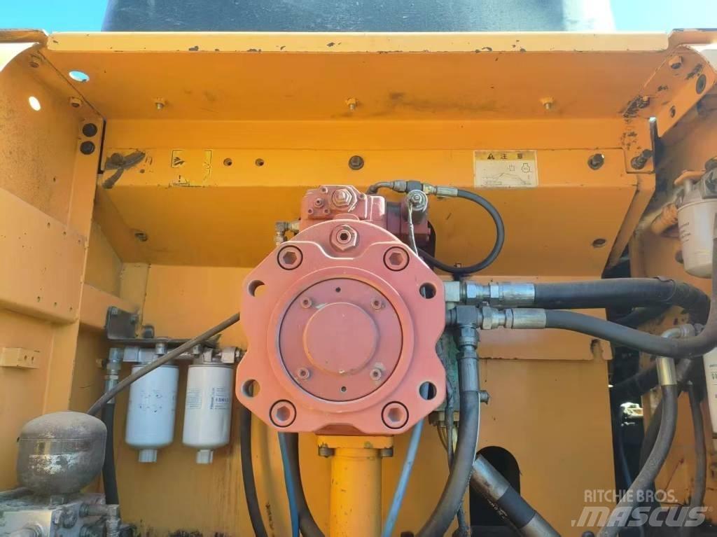 Hyundai R520LC-9T Escavadeiras de esteiras