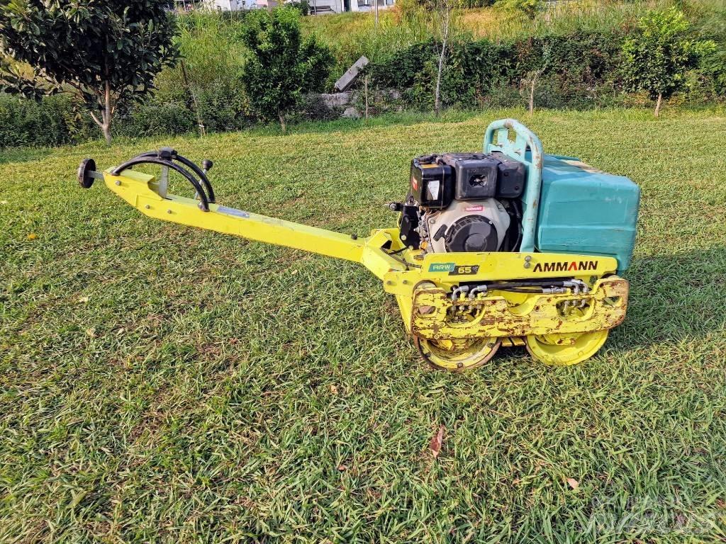 Ammann ARW 65 Compactadores para terra