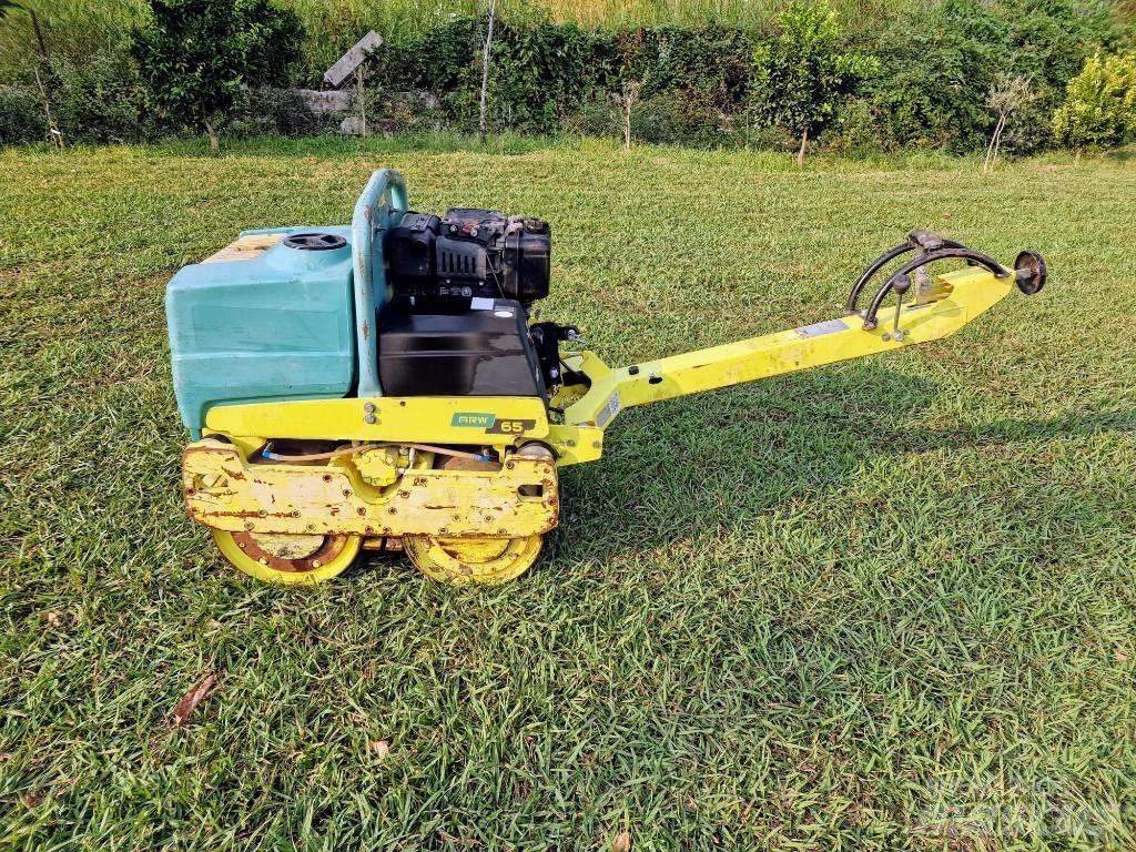 Ammann ARW 65 Compactadores para terra