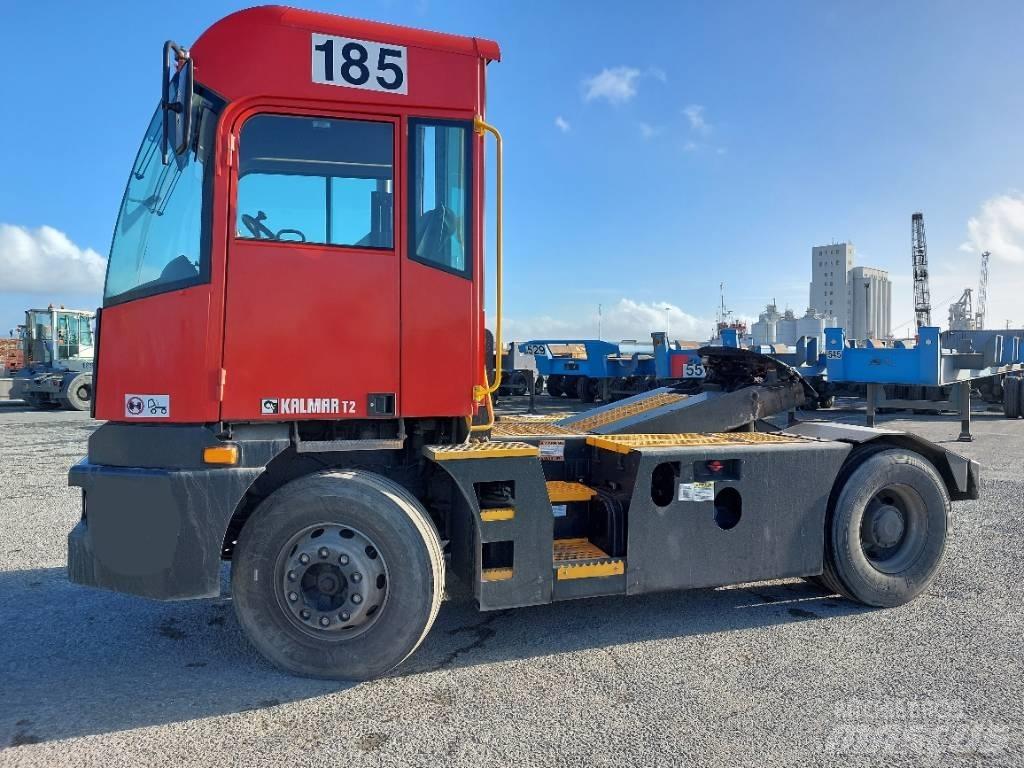 Kalmar T2 Tractores terminais