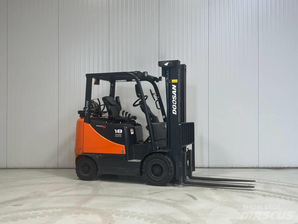 Doosan G18S-5 Empilhadores a gás
