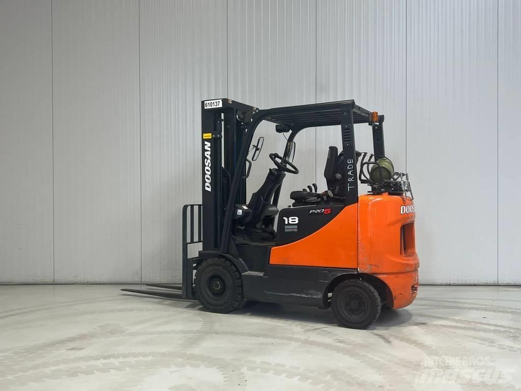 Doosan G18S-5 Empilhadores a gás