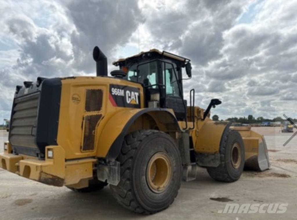 CAT 966 M Carregadeiras de rodas