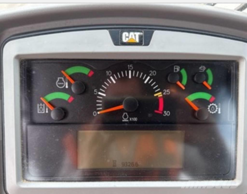CAT 966 M Carregadeiras de rodas