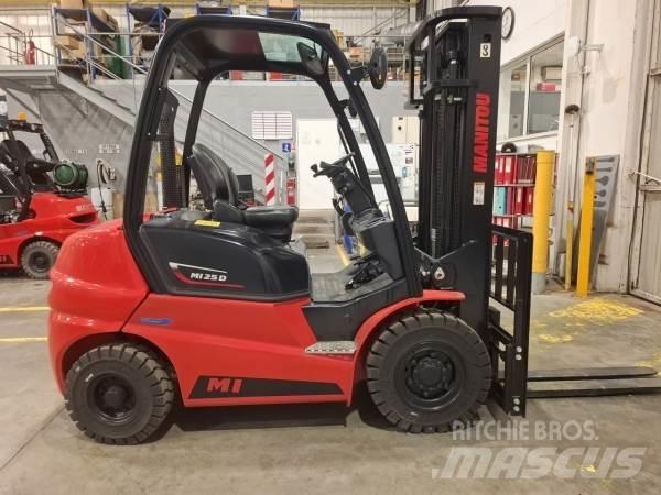 Manitou MI25D Empilhadores todo-terreno