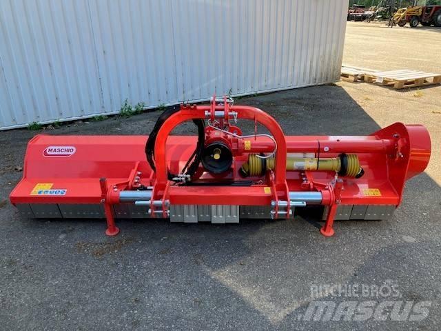 Maschio Brava 250 L Gadanheiras e cortadores de folhas para pastos