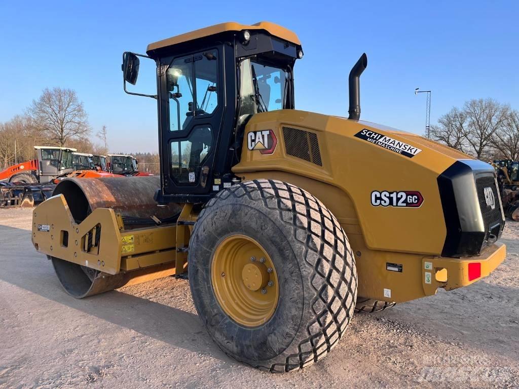 CAT CS12 GC Compactadores para terra