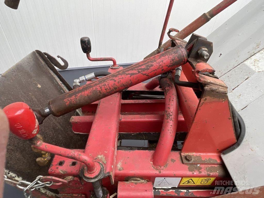 Welger AP 630 Enfardadeira de fardos quadrados