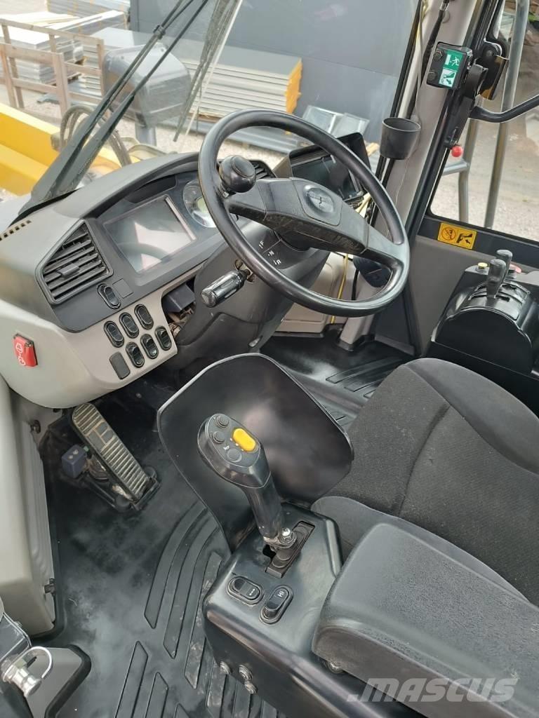 Komatsu WA 500 Carregadeiras de rodas