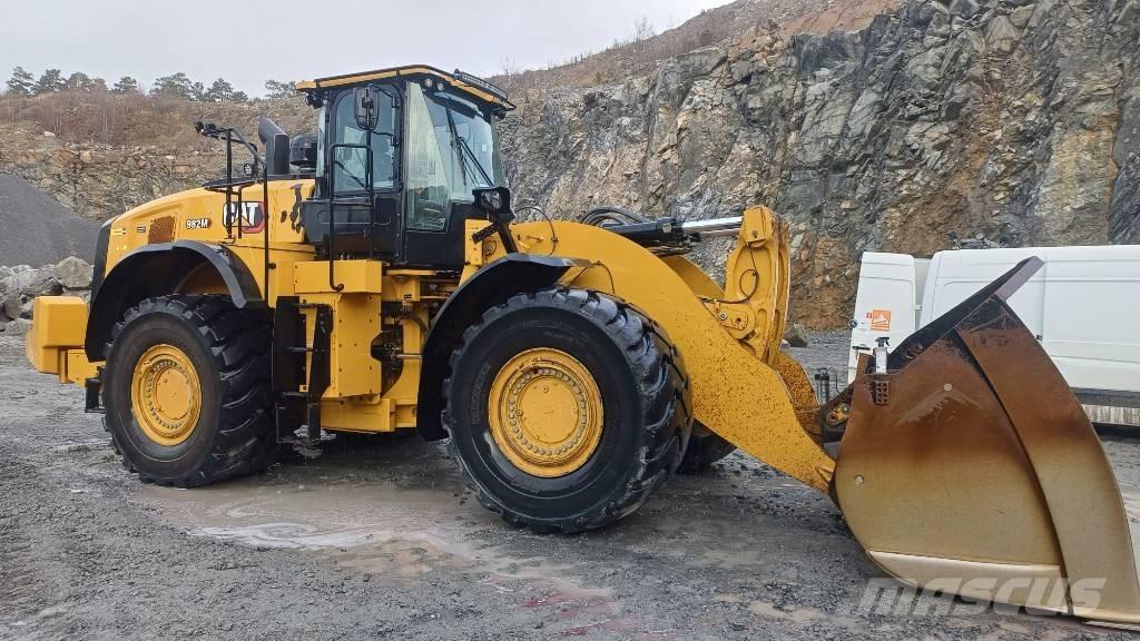 CAT 982 M Carregadeiras de rodas