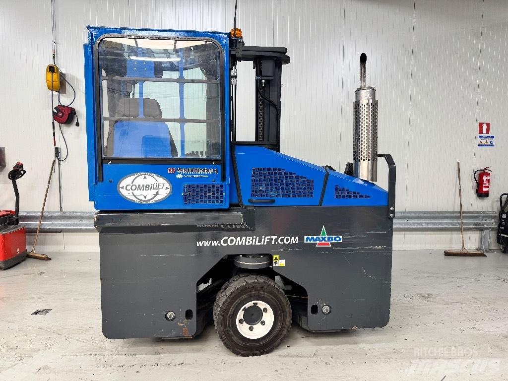 Combilift C 4000 Carregadores laterais
