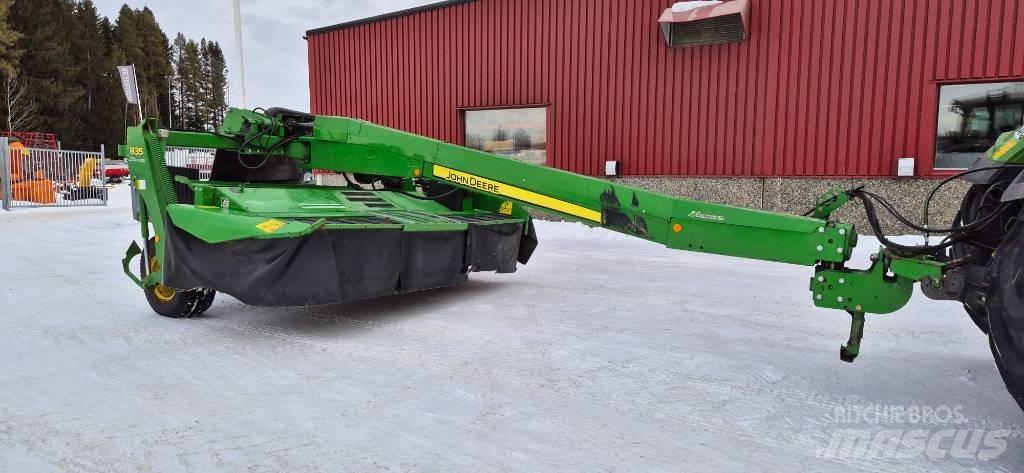 John Deere 835 Gadanheiras-Condicionadoras